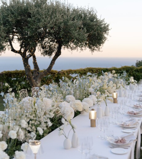 ELEGANT AMALFI COAST WEDDING AT VILLA CIMBRONE